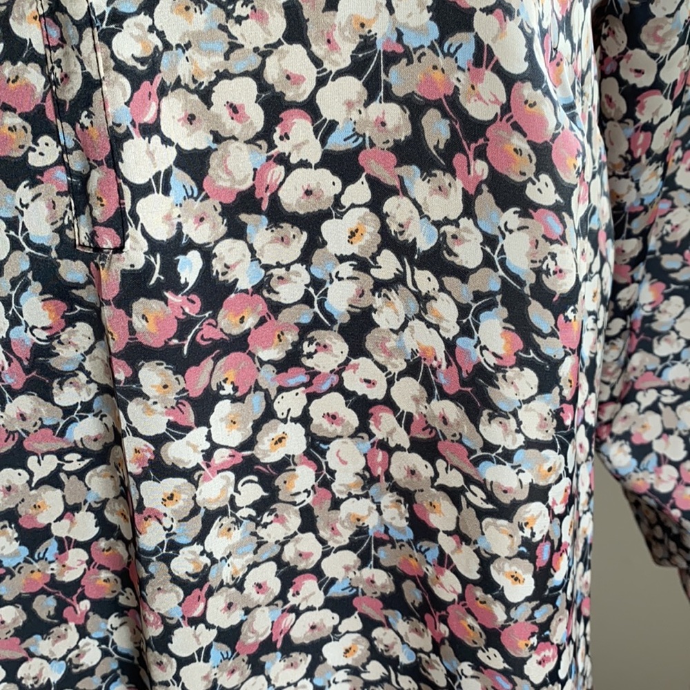 Daniel Rainn Floral Blouse Size Medium - Picture 4 of 4